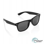 Солнцезащитные очки из переработанного пластика (сертификат GRS) черный; 