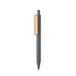Ручка из переработанного ABS-пластика GRS с бамбуковым клипом серый; 