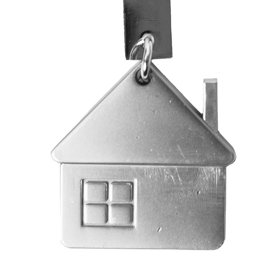 серебристый