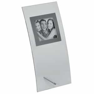 серебристый